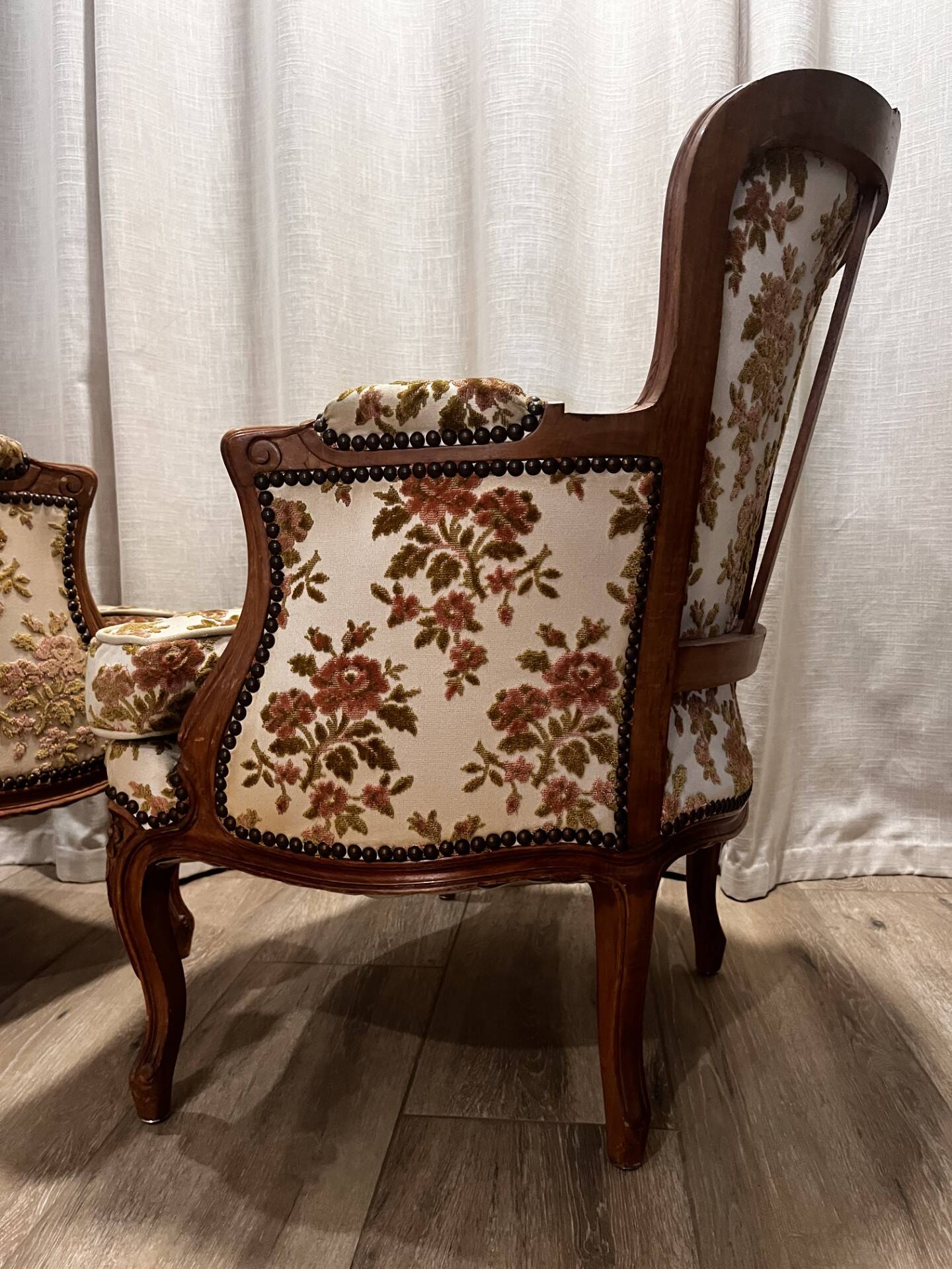 Pair of shepherdesses