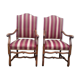 Paire de fauteuils Louis XIII retapissés