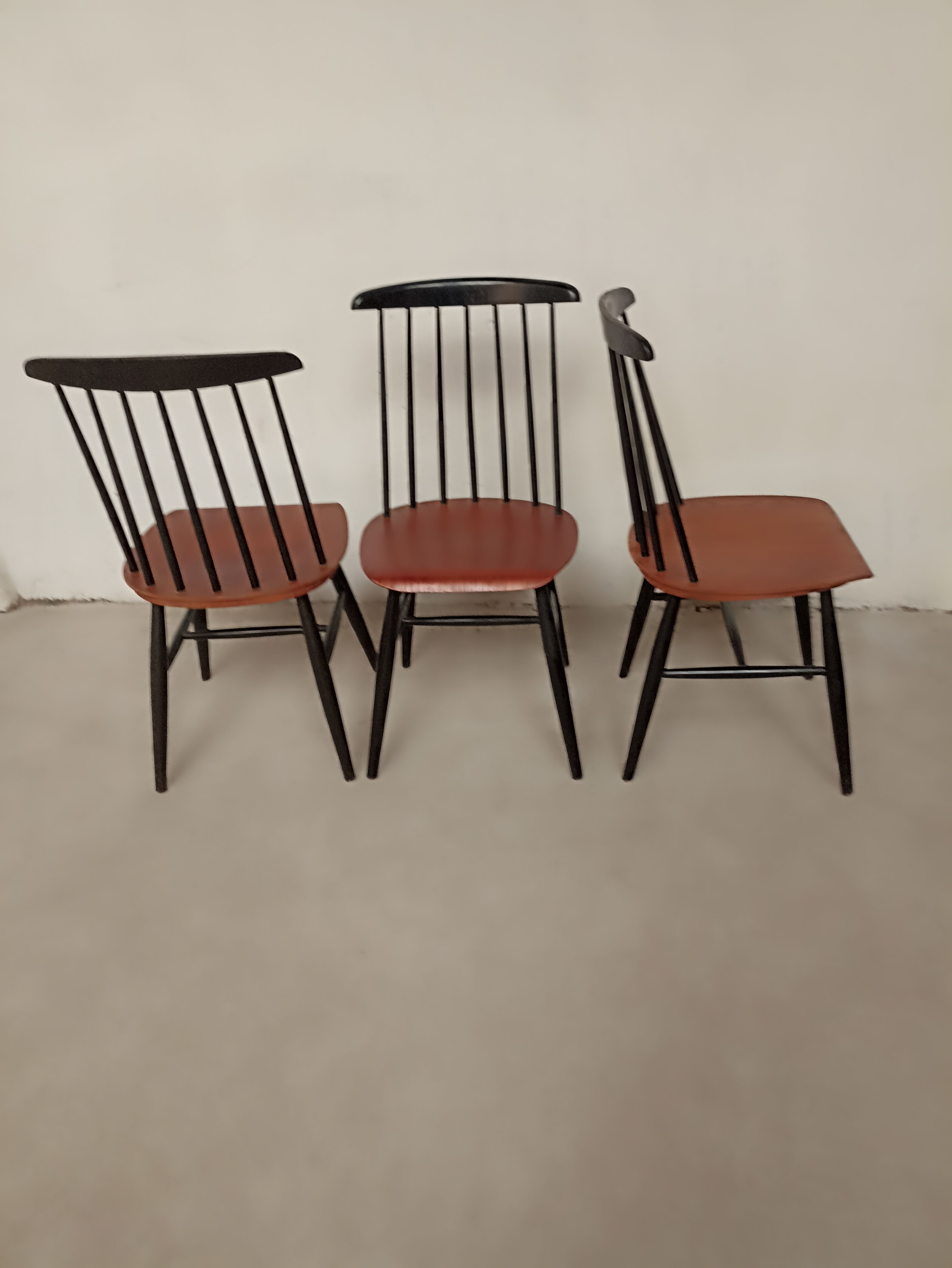 Set of 3 chairs