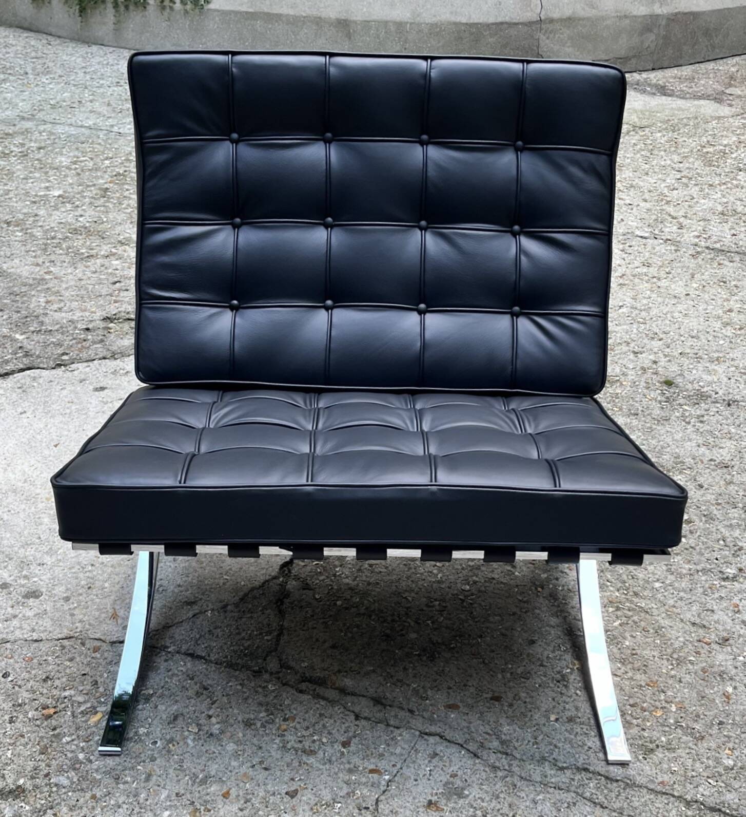 Fauteuil knoll Barcelona mies van der rohe