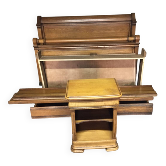 Solid oak bed