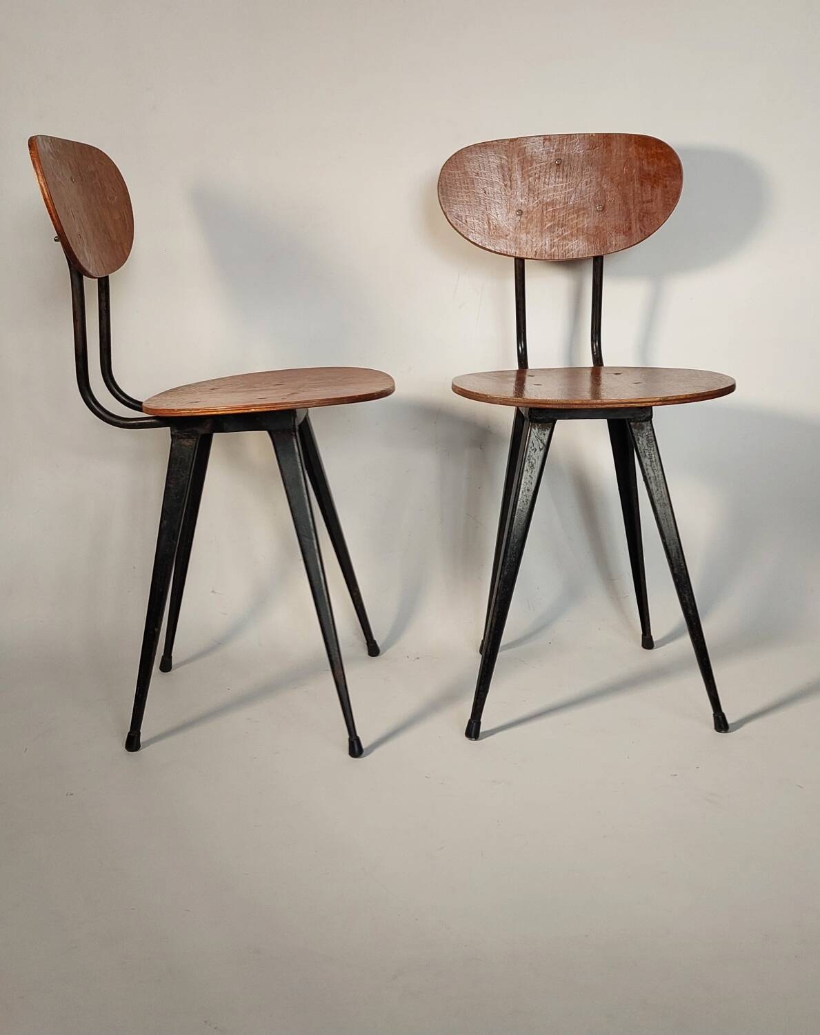 Paire chaise design industriel vintage