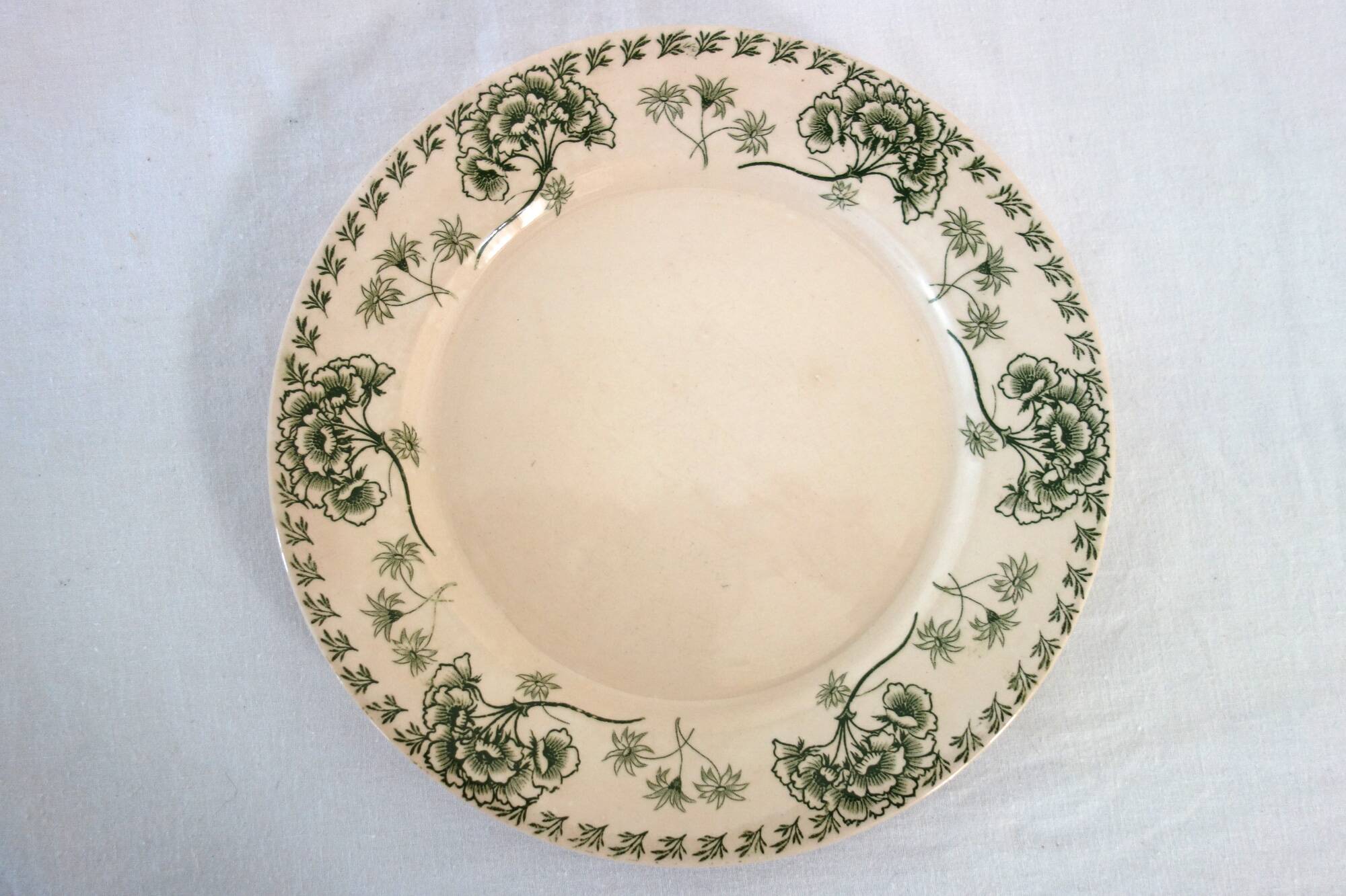6 flat ironstone plates "Palmyre" Sarreguemines