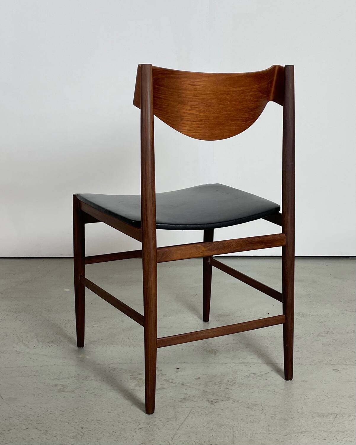 Skulptural Teak Beside Chair Denmark 50s