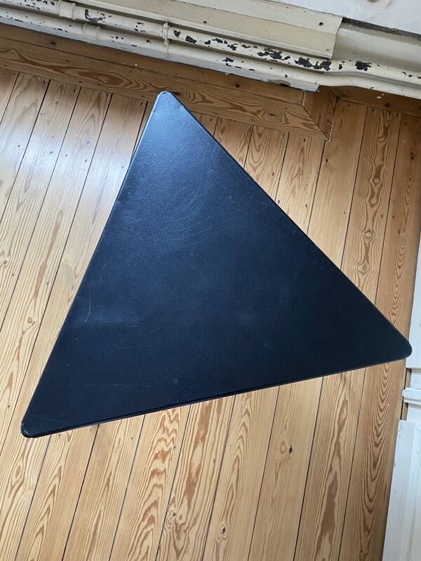 Table OTI - Niels Gammelgaard pour IKEA