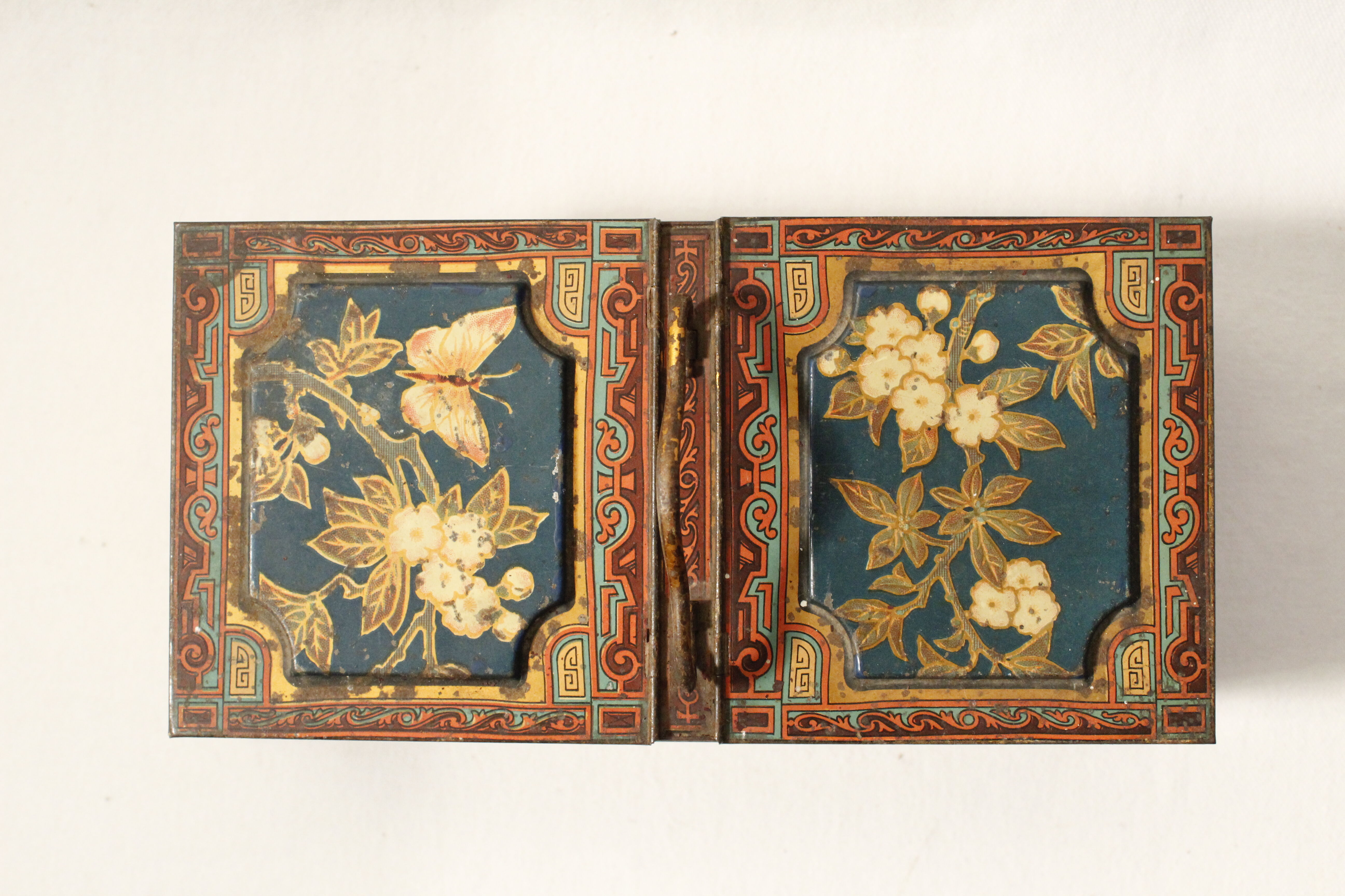 Antique Metal Cookie Tin - Huntley & Palmers