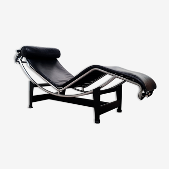 Chaise longue LC4 by Le Corbusier for Cassina