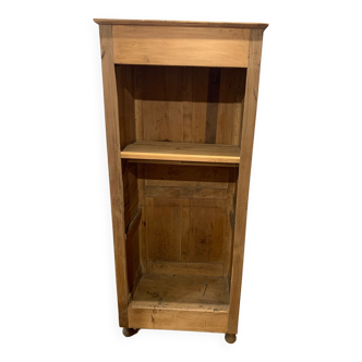 Armoire bonnetière