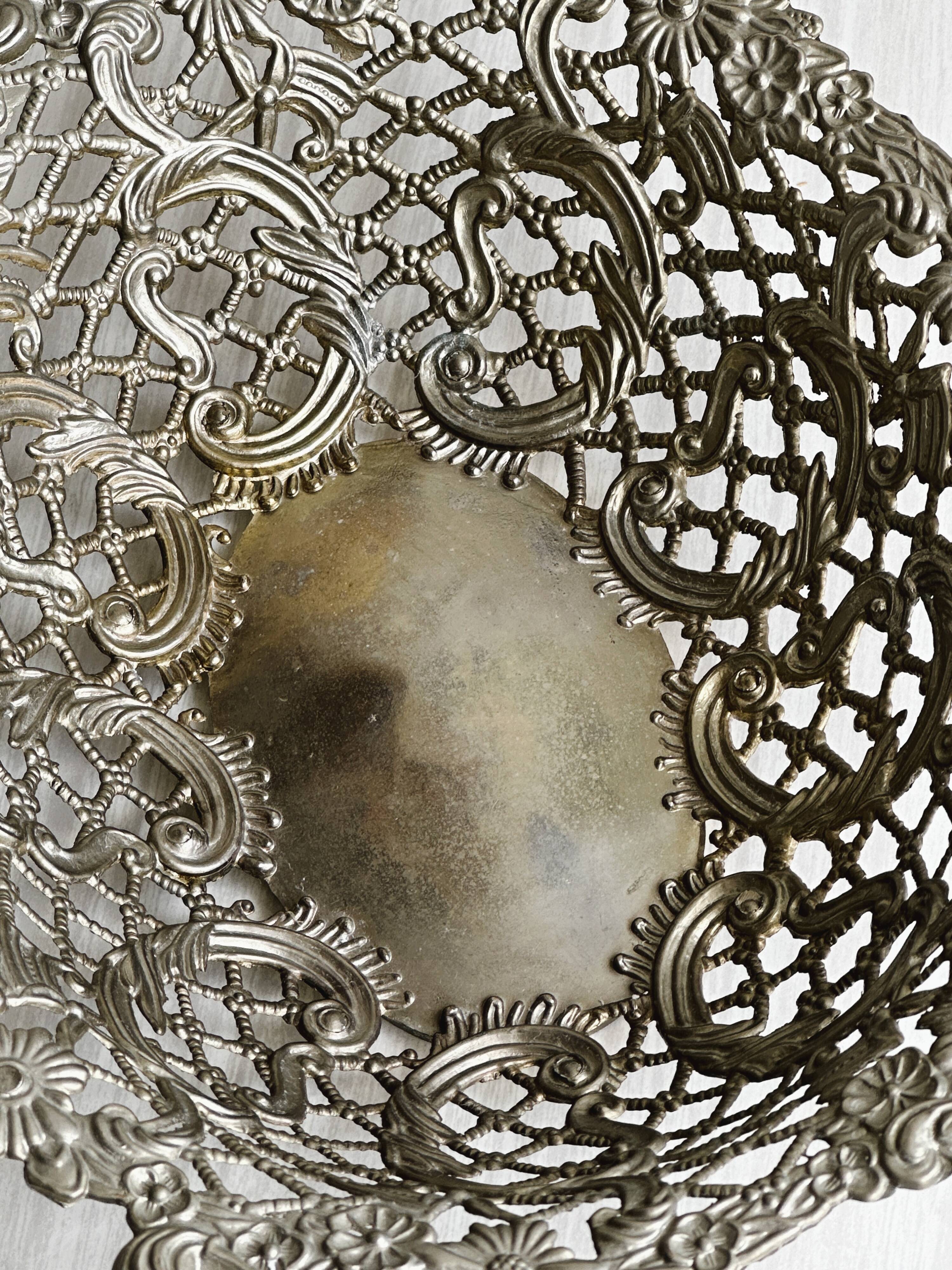 Metal presentation basket, vintage bread basket.