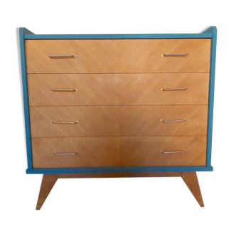 Vintage dresser