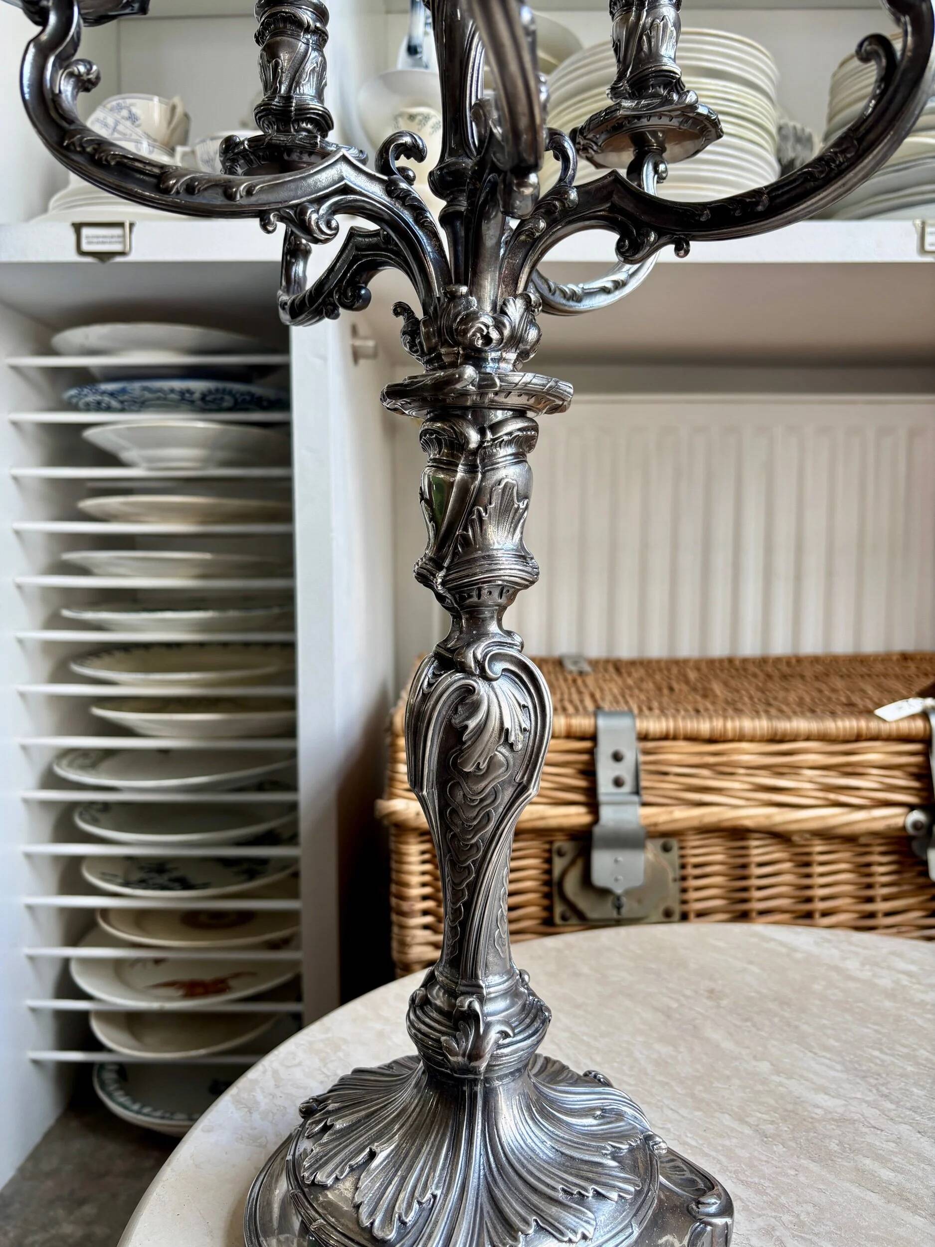 Flambeau, 6-light chandelier by Christofle in silver-plated metal, late 19th century.