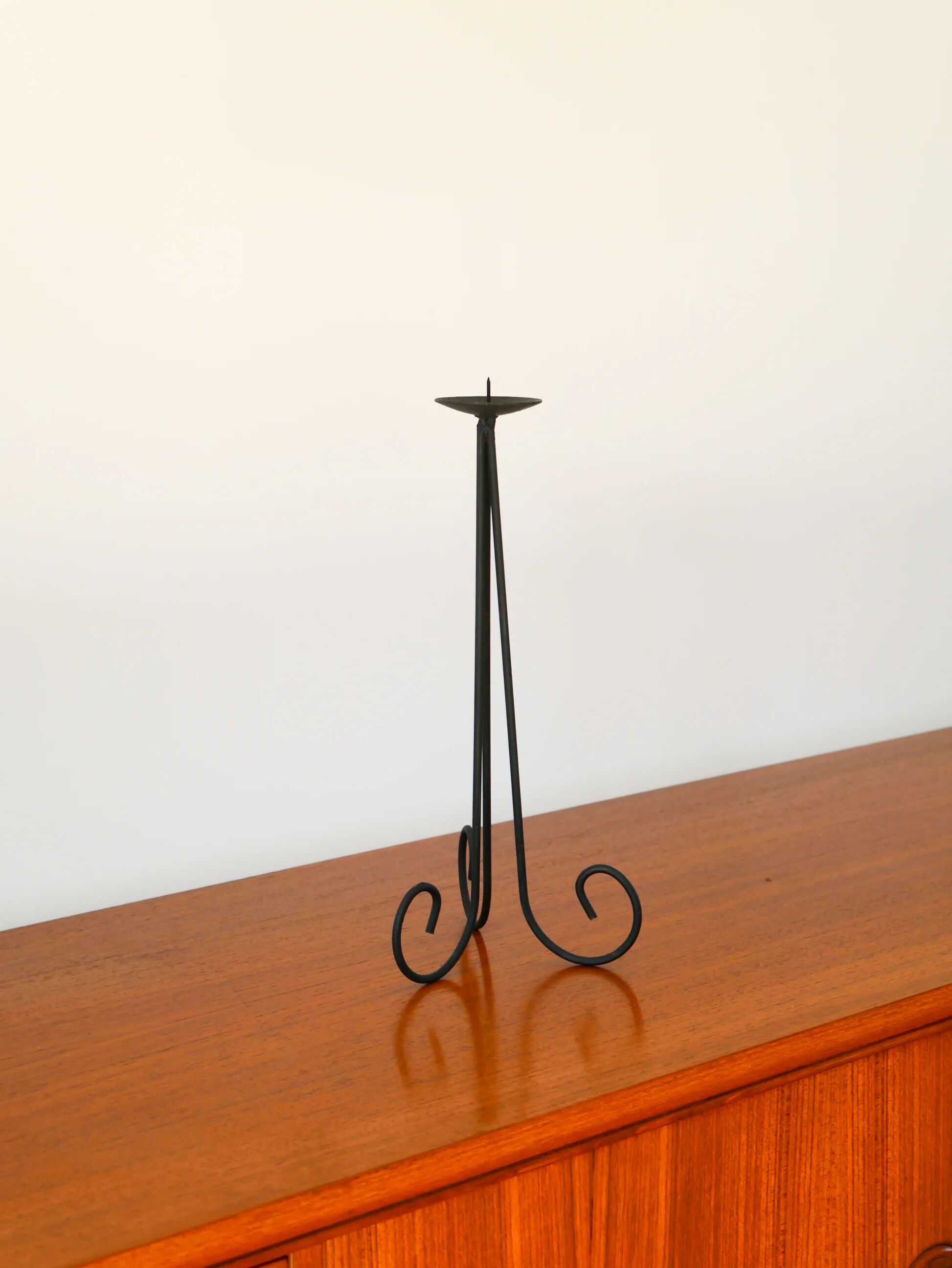 Black iron tripod chandelier, brutalist, 1970 - 34 cm