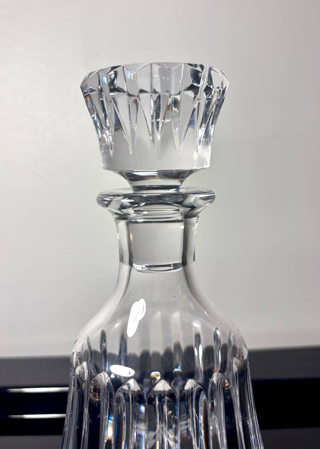 Daum carafe