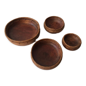 Set of 4 wooden baskets and basketry