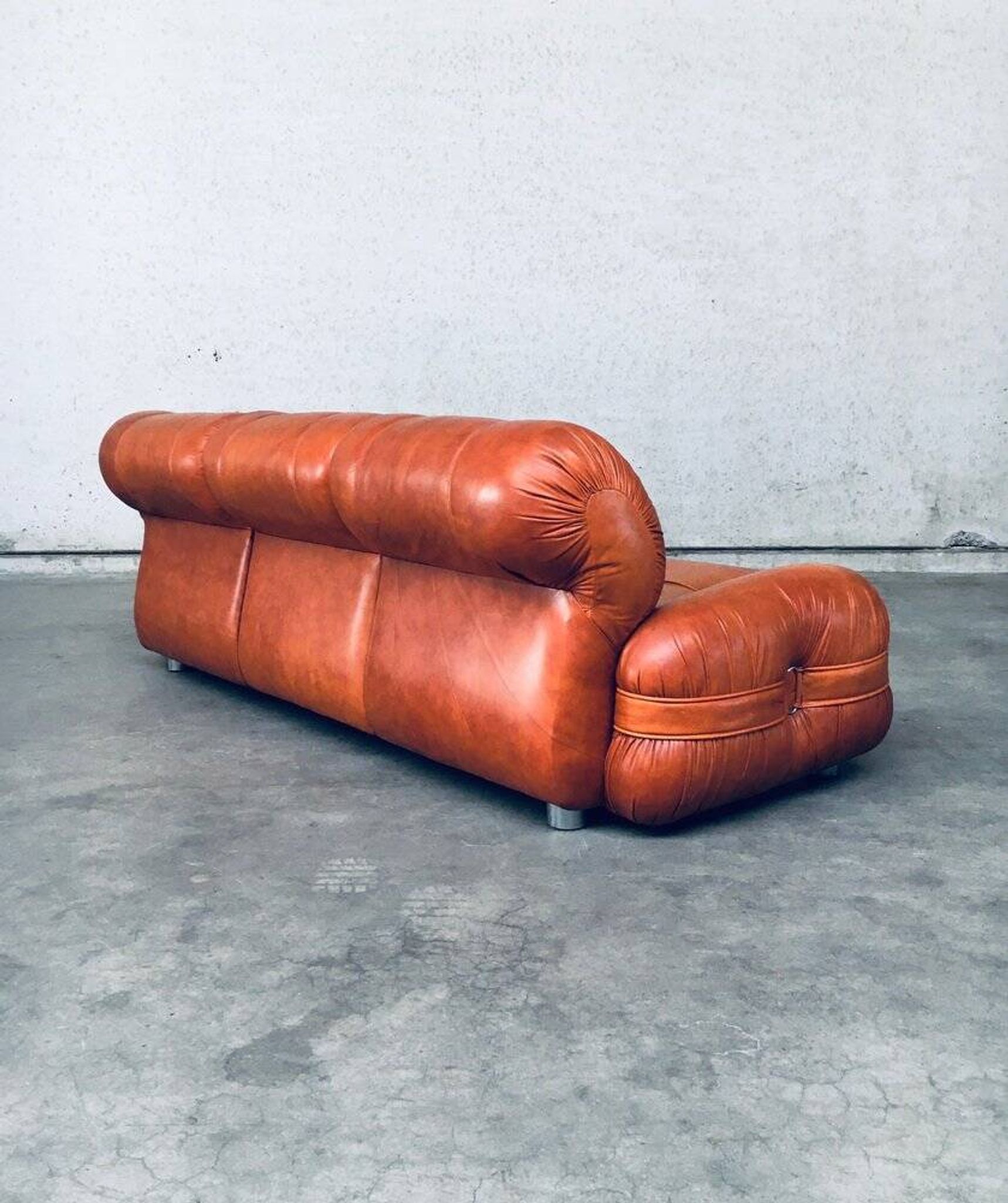 Mid-Century Modern Italian Leather 3 Seat Sofa, 1970s