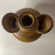 Ceramic vase