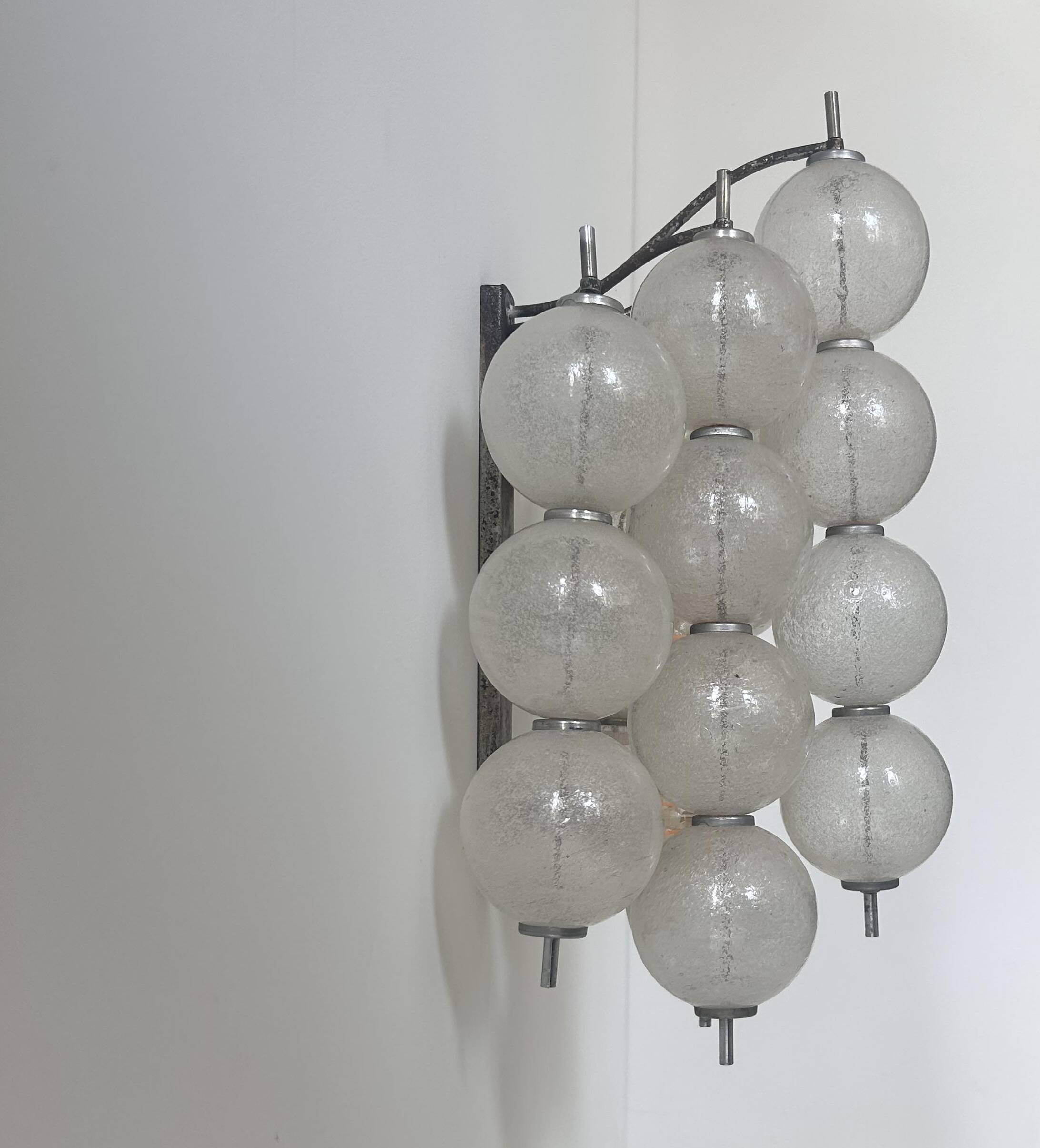 Vintage "Sterrenbeeld" wall lamp, Murano bubbled glass, Raak Netherlands 1960