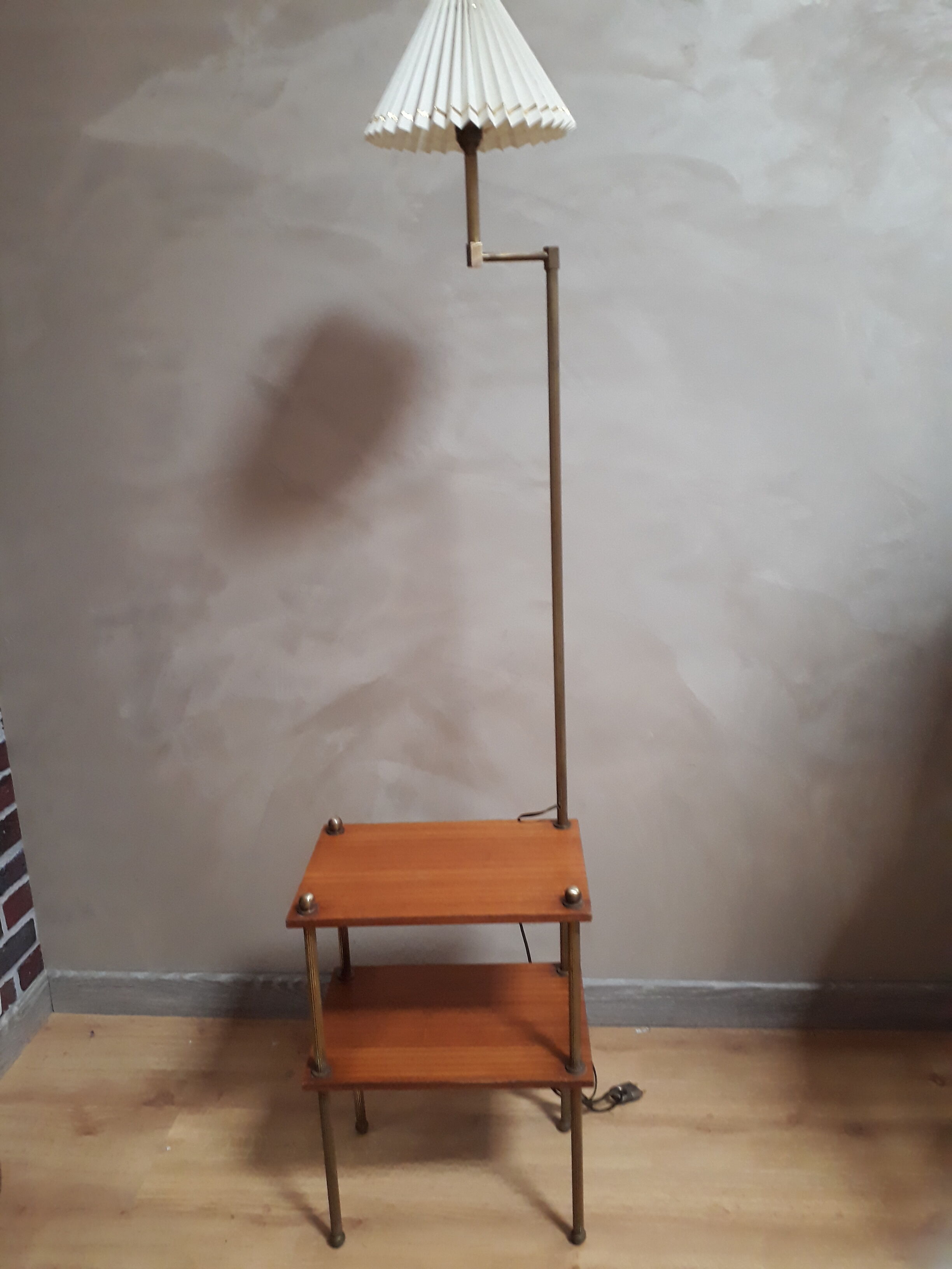 Vintage 50-60 year reader