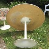 Tulip table