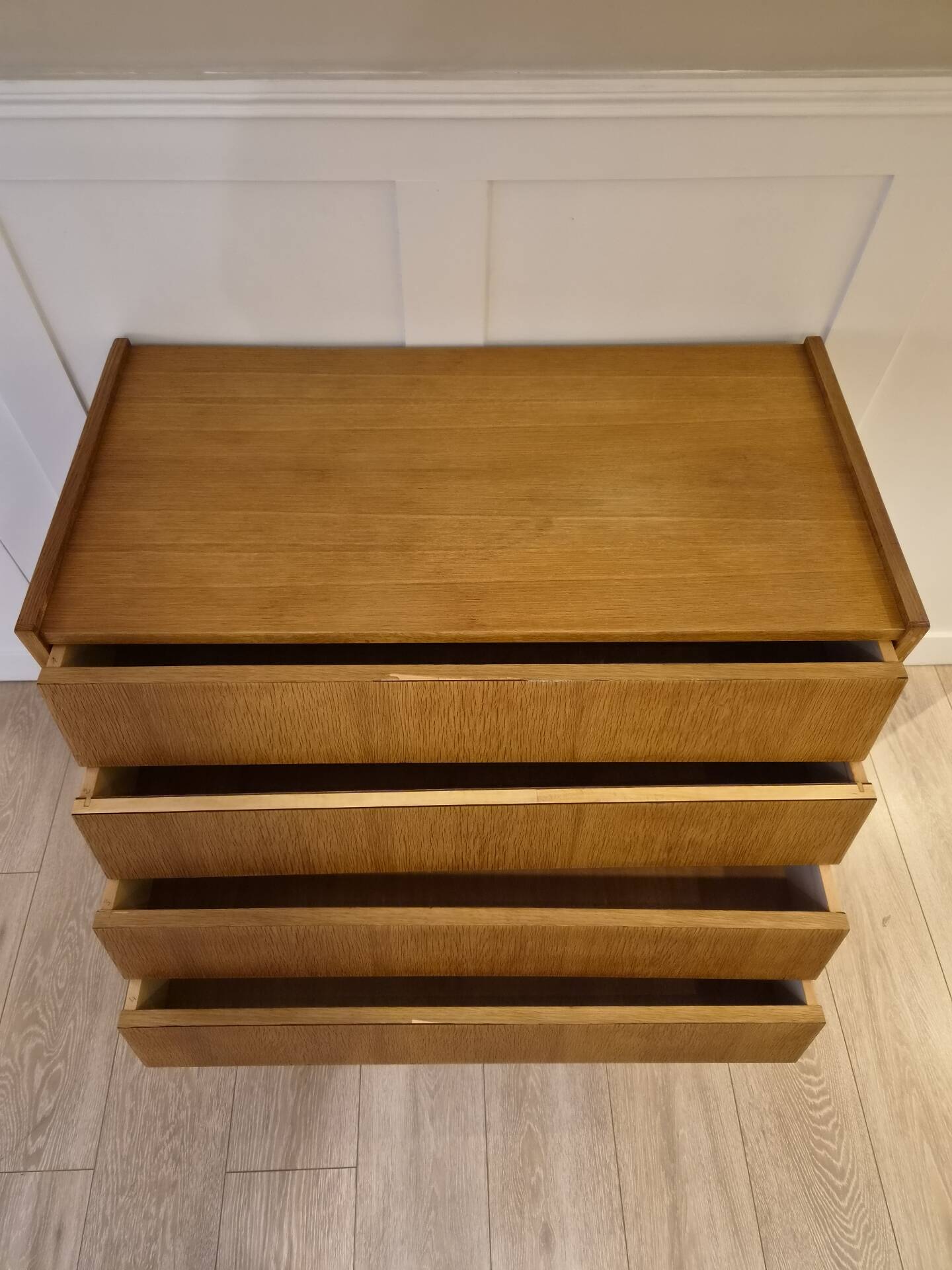 Commode vintage chêne