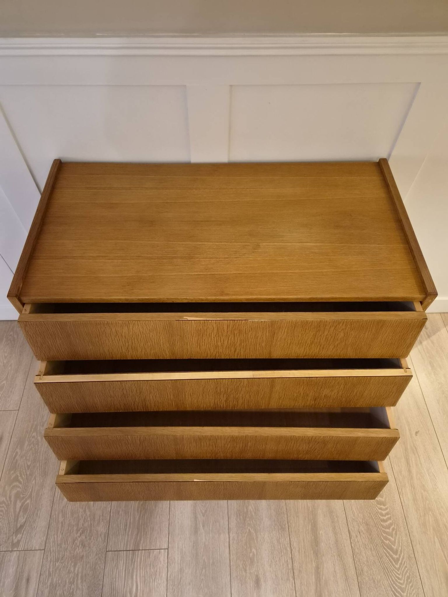 Commode vintage chêne