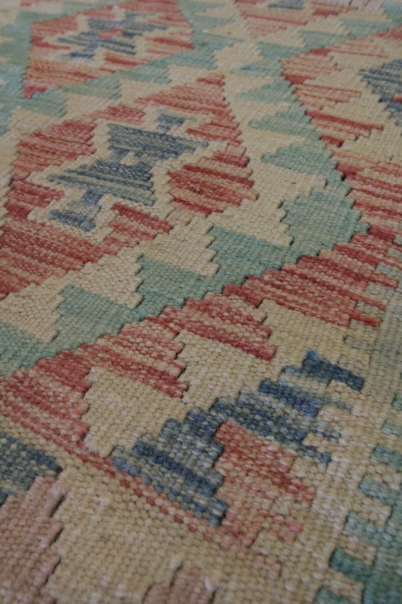 Tapis traditionnel oriental Kilim fait à la main laine beige géométrique Kilim- 60x89cm
