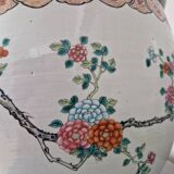 China - Circular fishbowl in Famille Rose enamel