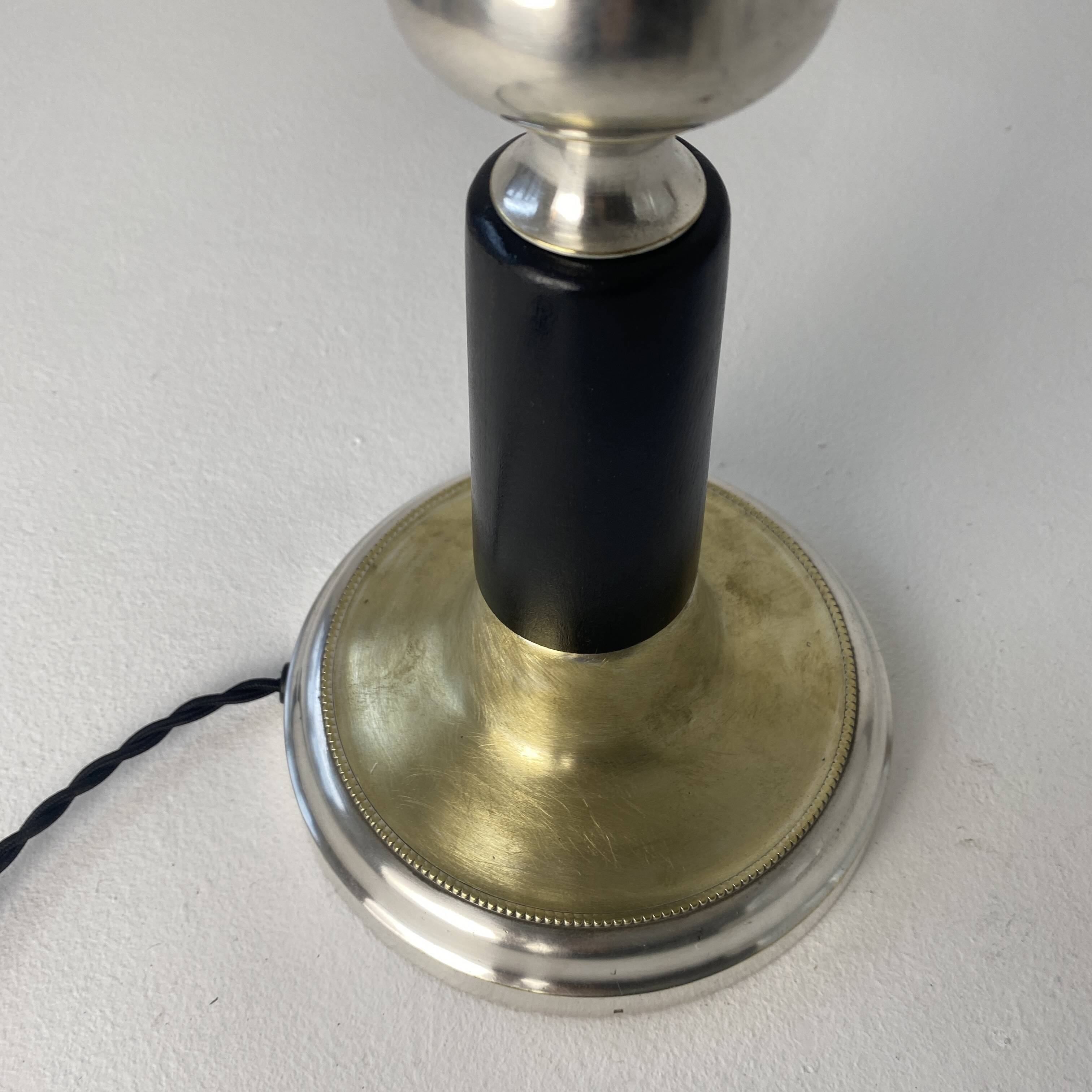 Vintage art deco table lamp