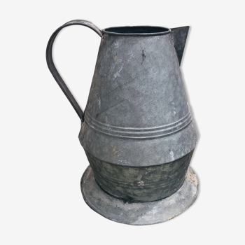 Old zinc watering can