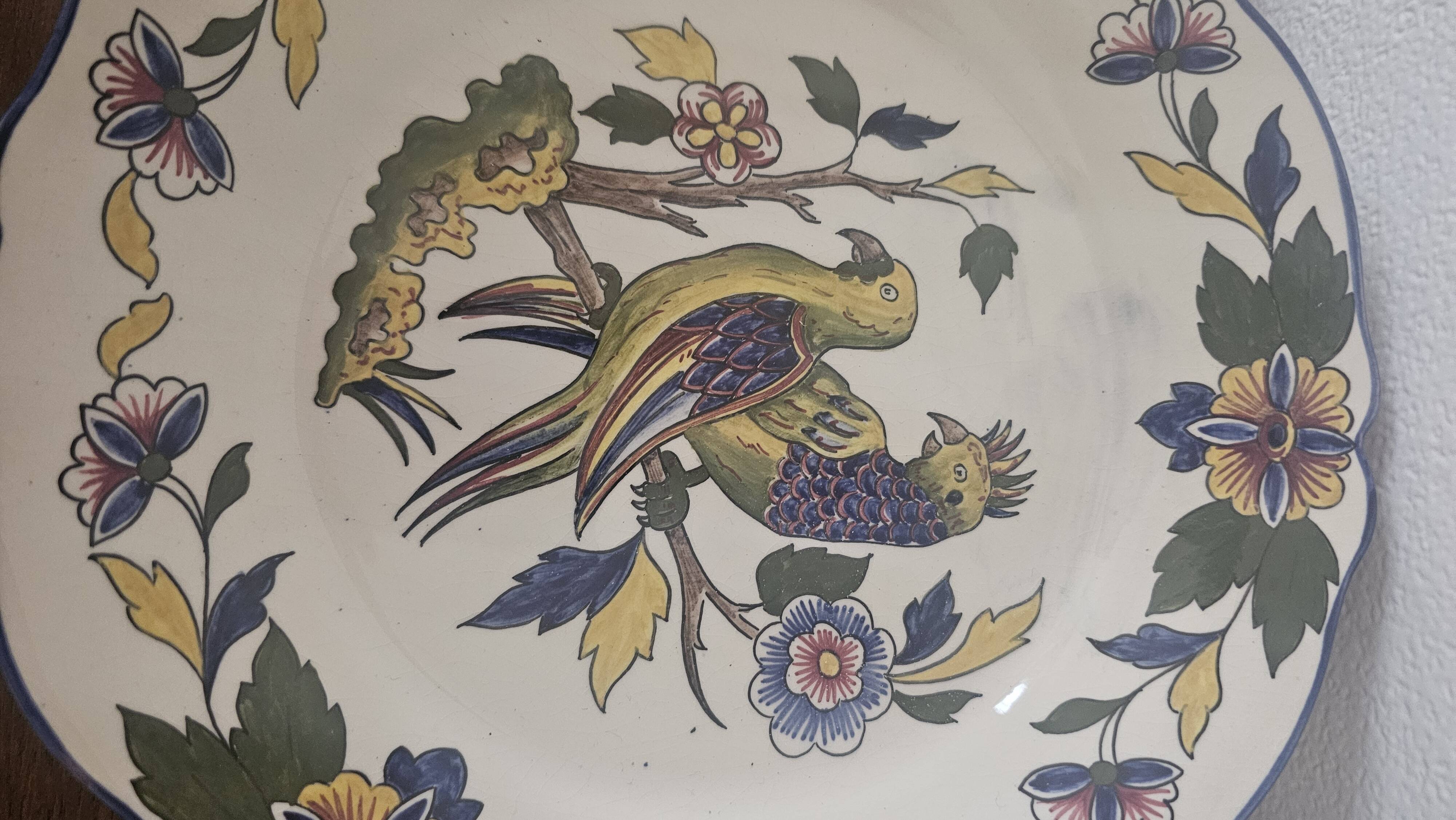 Pair of decorative plates Charolles – hand-painted earthenware – work