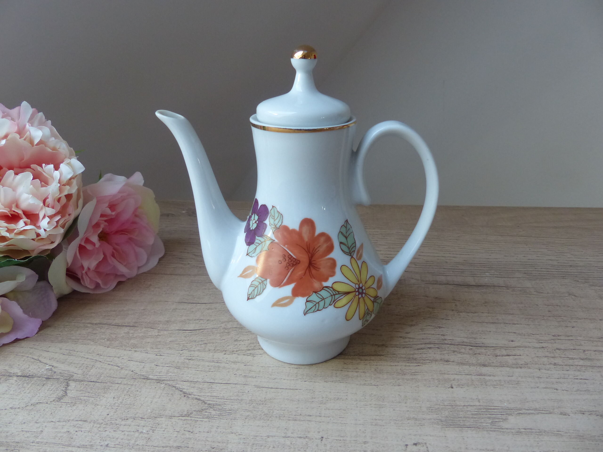 Faience coffee maker floral pattern, pouring coffee maker bohemian style