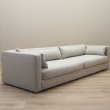 Canapé gris, design scandinave, années 00