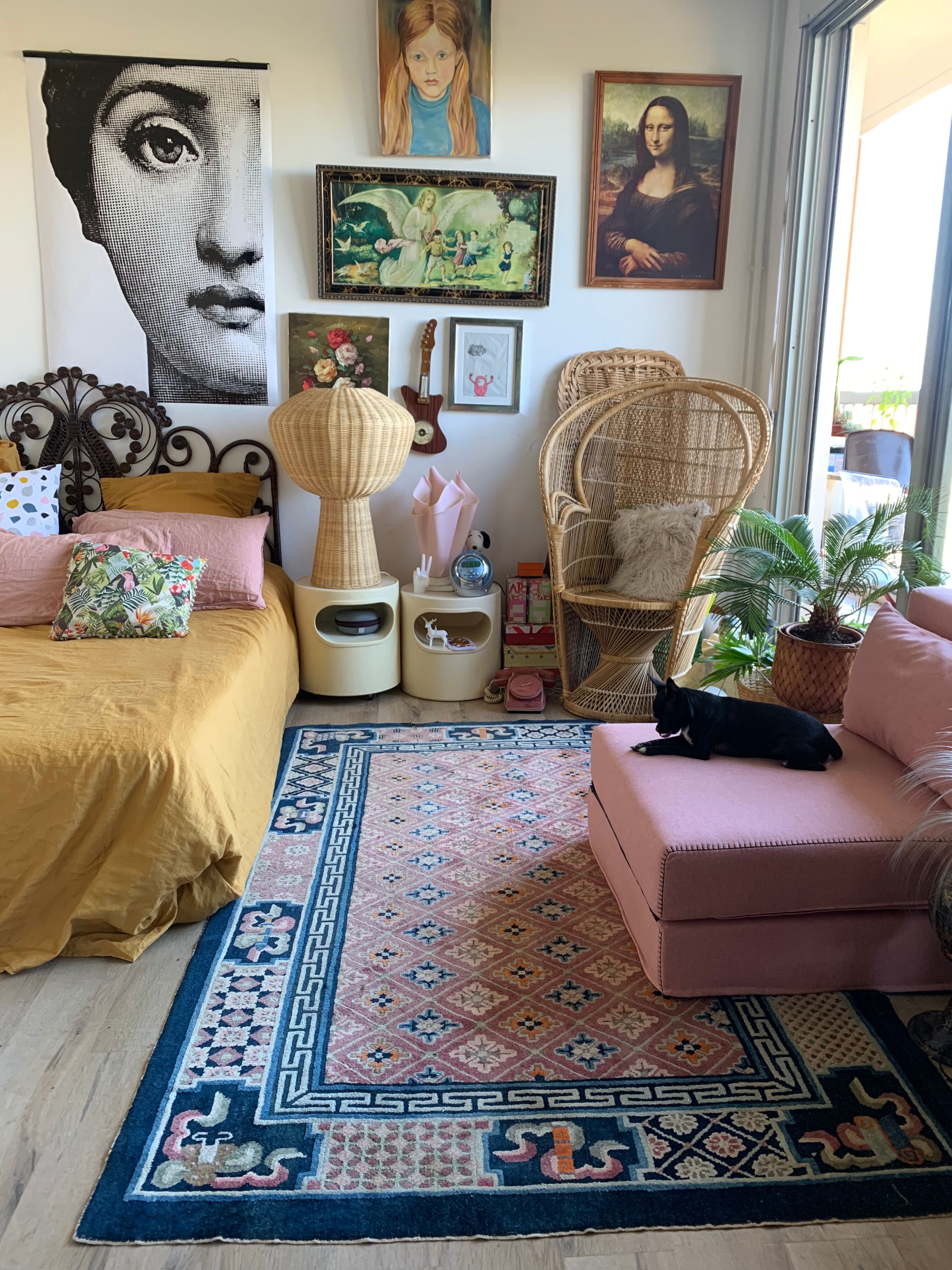 Handmade oriental carpet in wool 134 cm x 215 cm