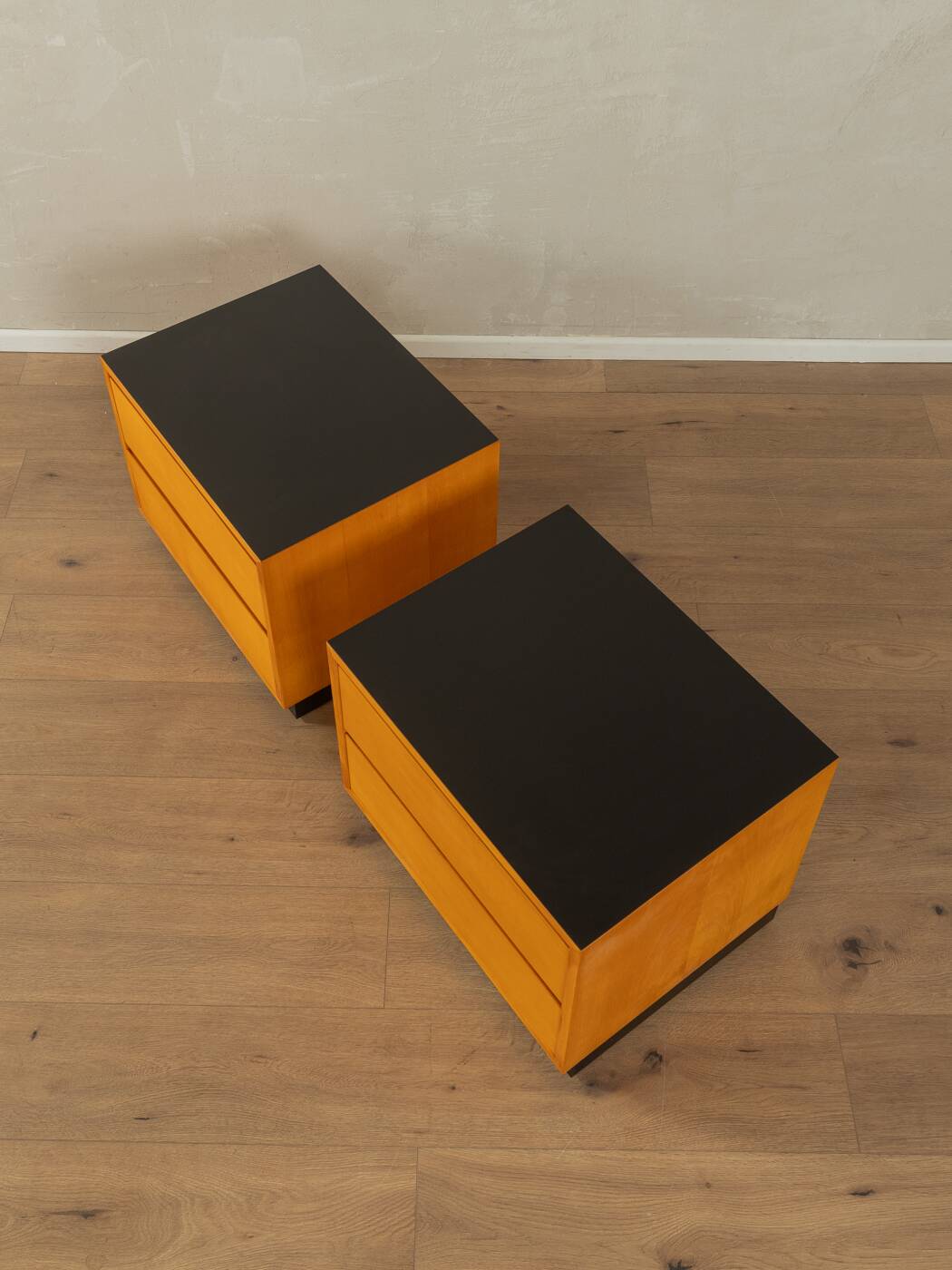 Paire de tables de chevet par WK Möbel, années 1950