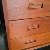 Scandinavian chest of drawers
