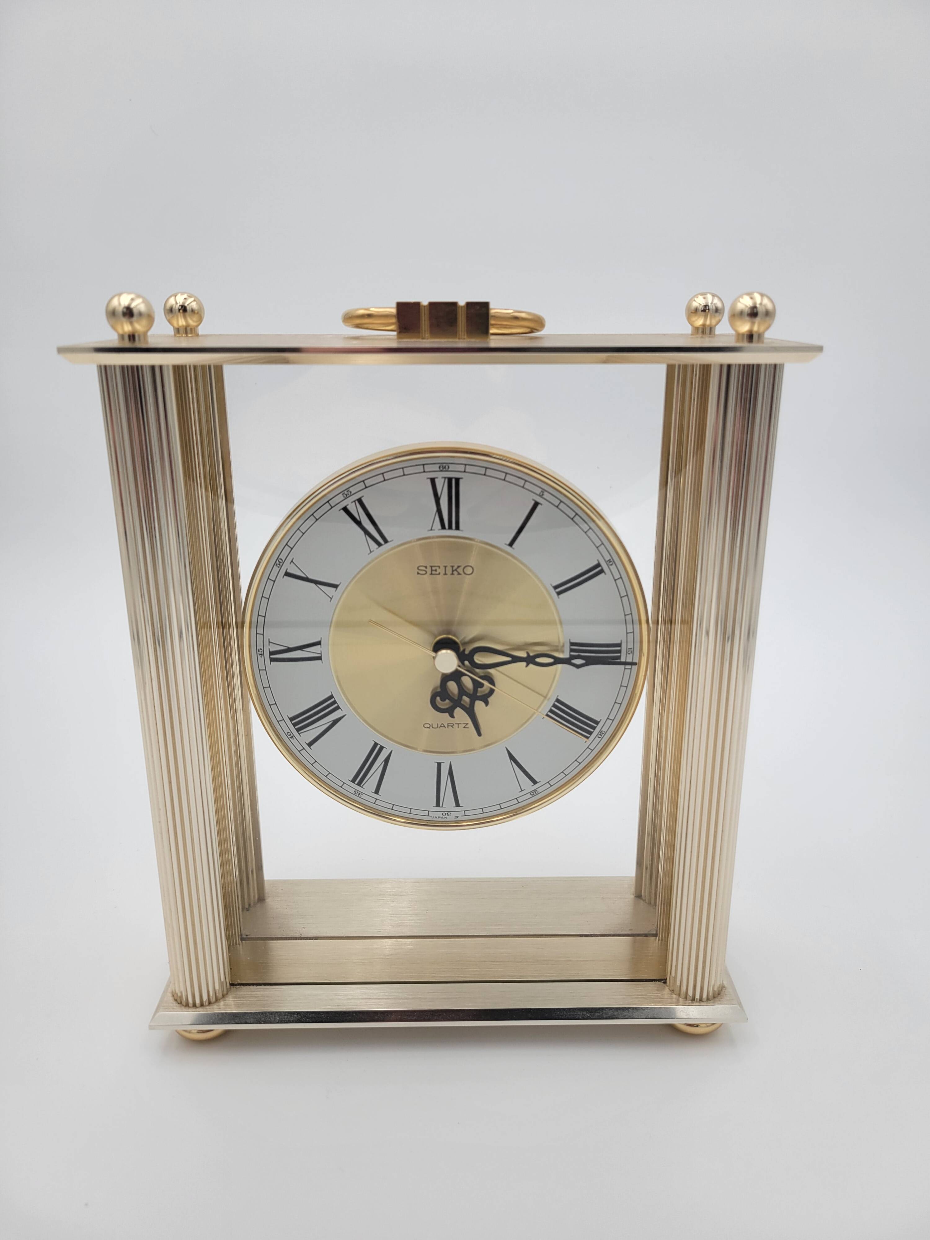 Horloge de table Seiko