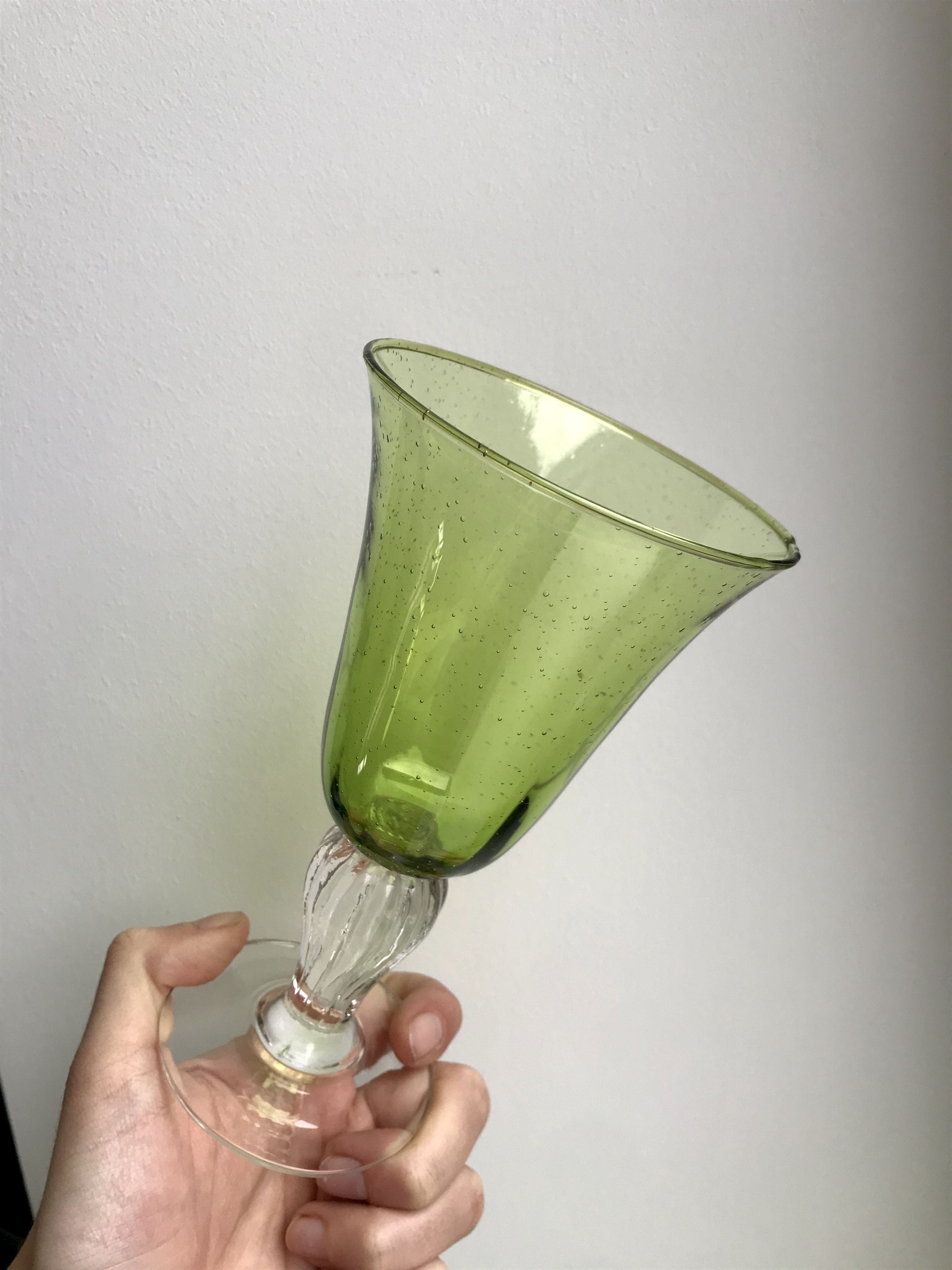Set of 4 wine glass bubbled glass of Biot green 70s