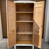 Armoire parisienne vintage