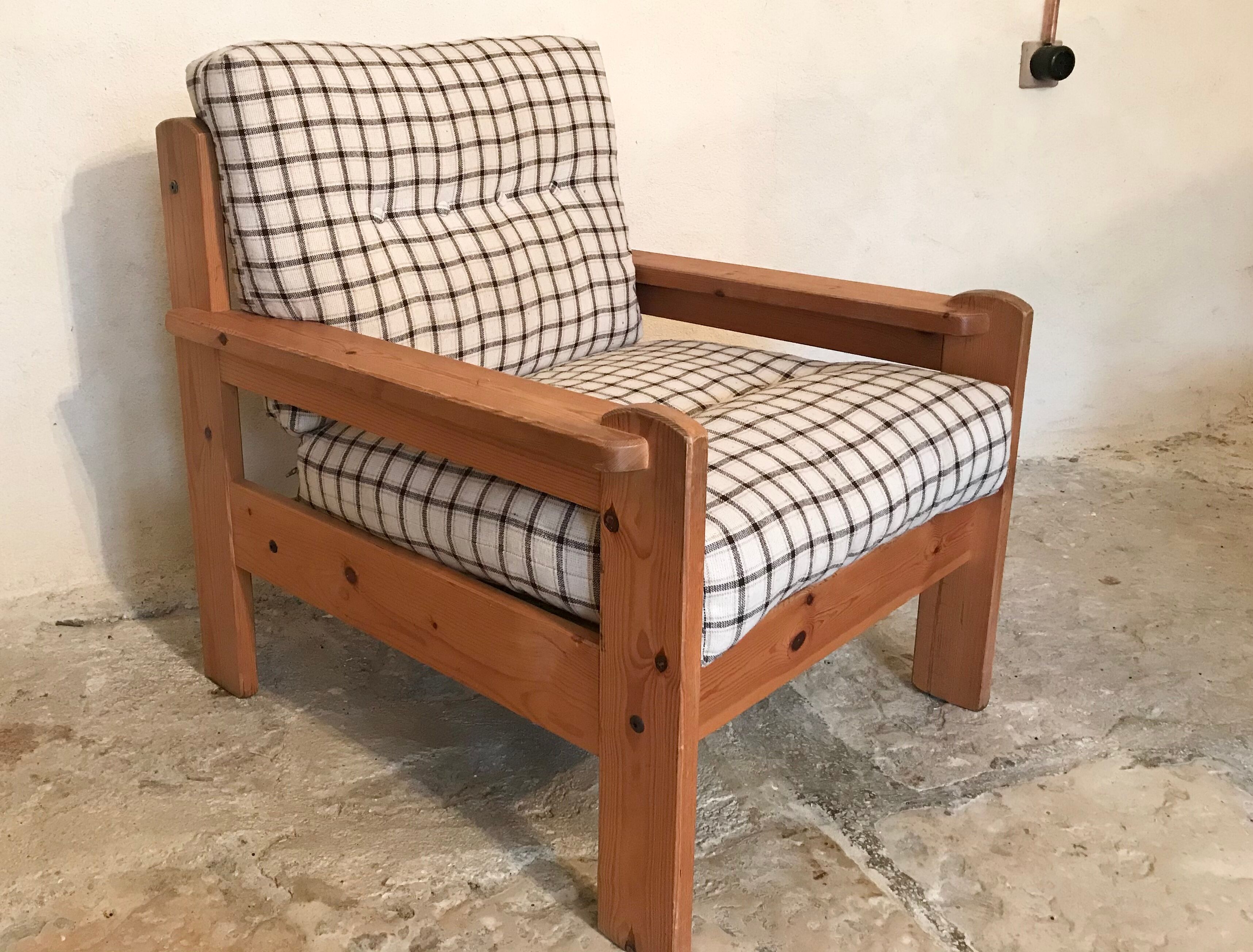 Vintage pine chair style Swedish chalet 1960-1980