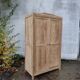 Armoire, penderie en bois naturel