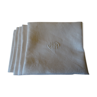Set of 5 MM monogrammed linen towels