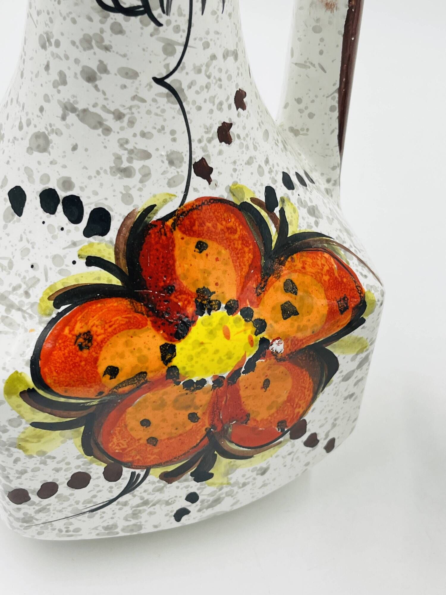 Pair of vintage hand-painted Italian floral vases