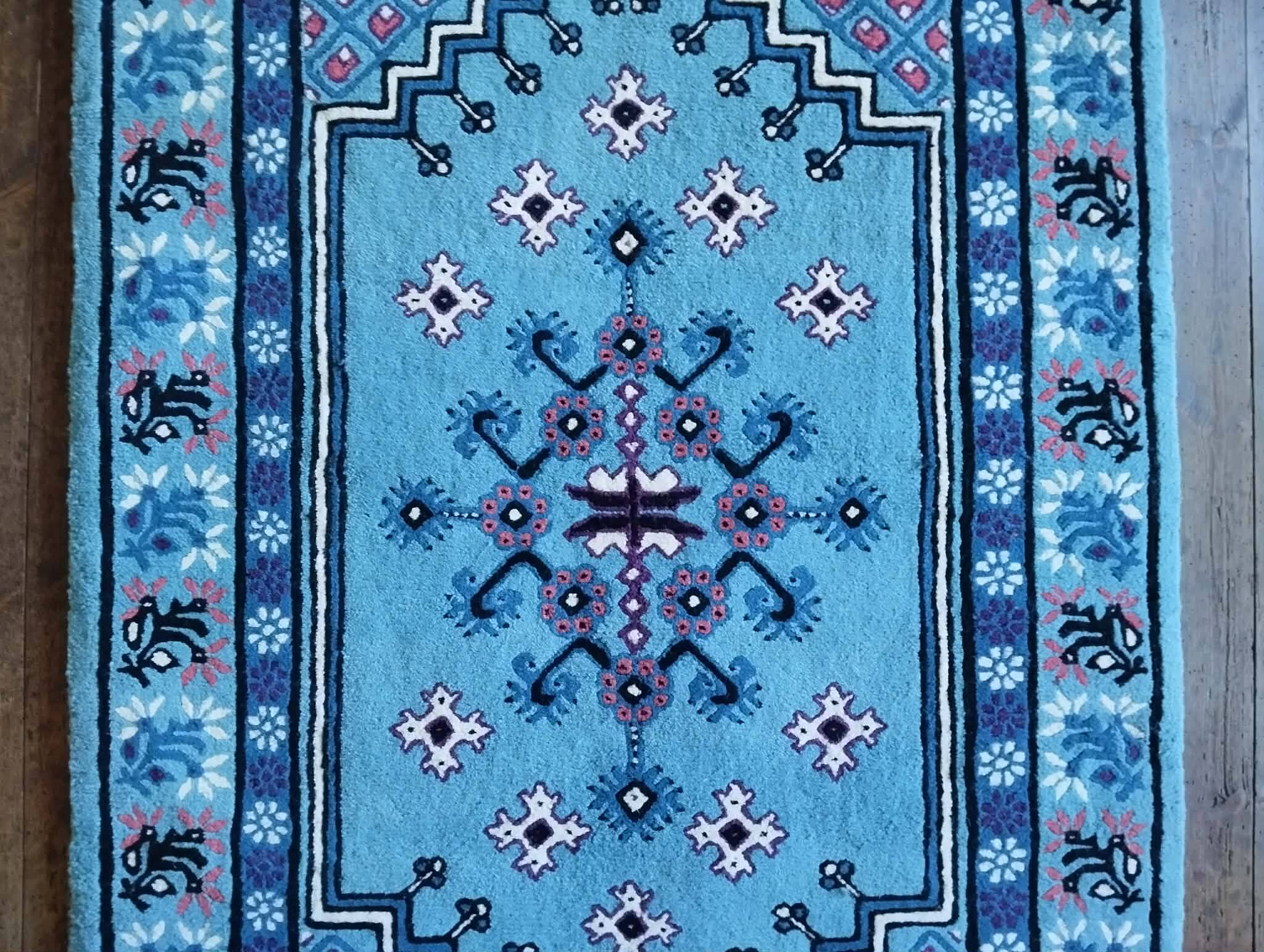 Handmade Kairouan Berber rug 188x103cm