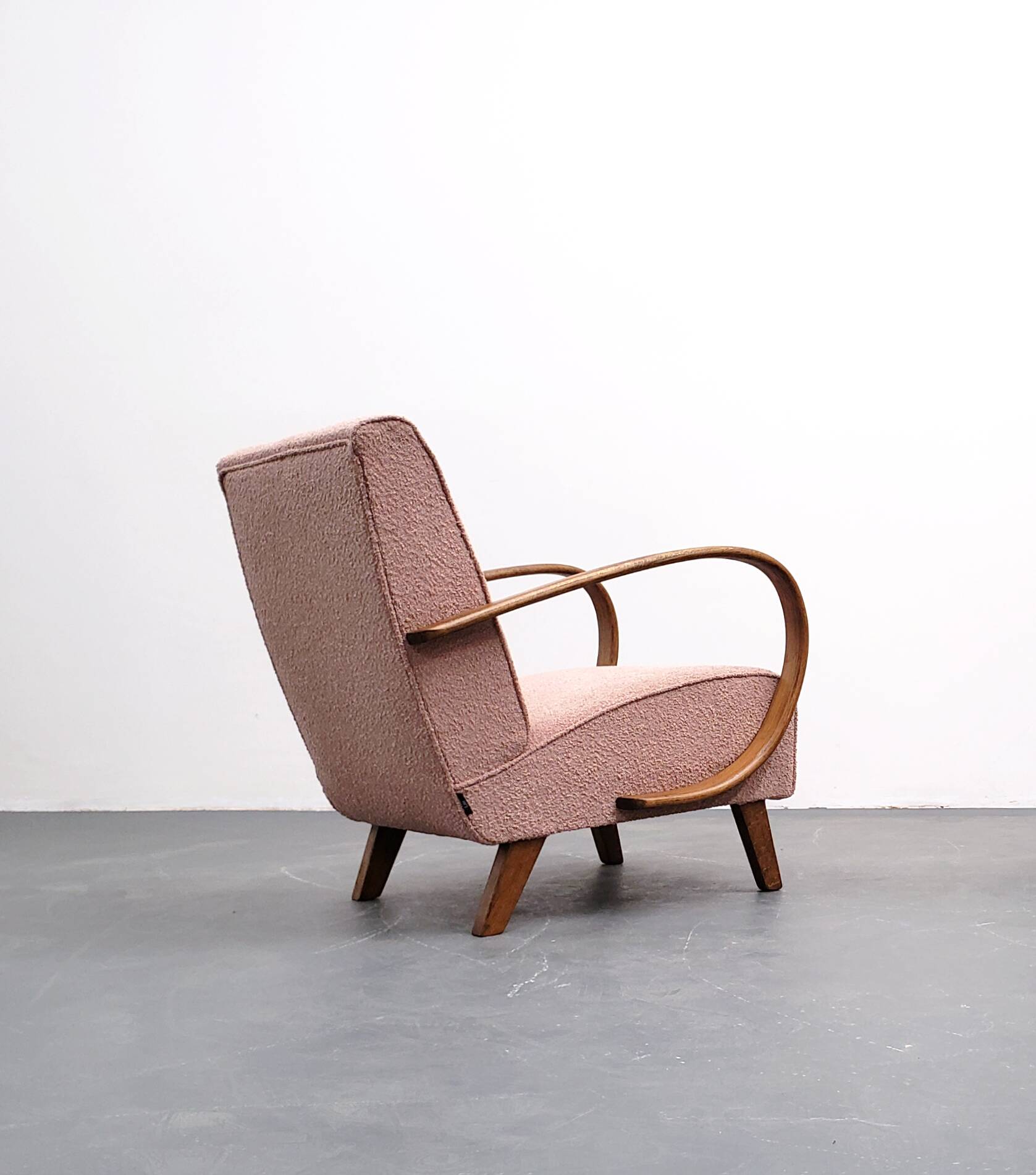 1930 Jindrich Halabala Bentwood Armchair in Pink Boucle