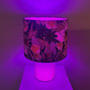 Roomlight studio: modell layer modulares leuchtenkonzept aus zwei zylindern
