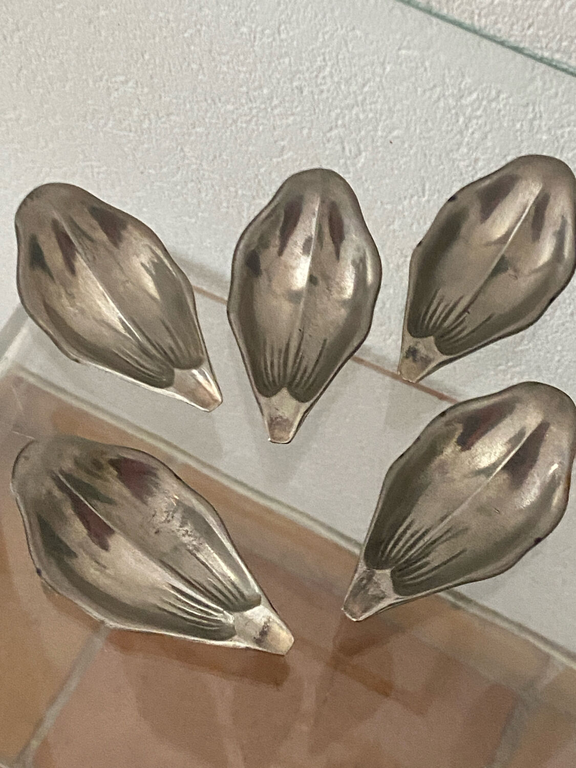 Ashtrays, lotus flower, removable petals, made of metal.