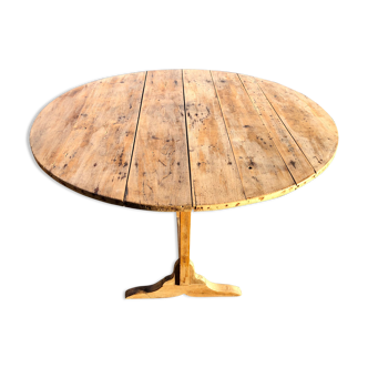 Winegrower's table