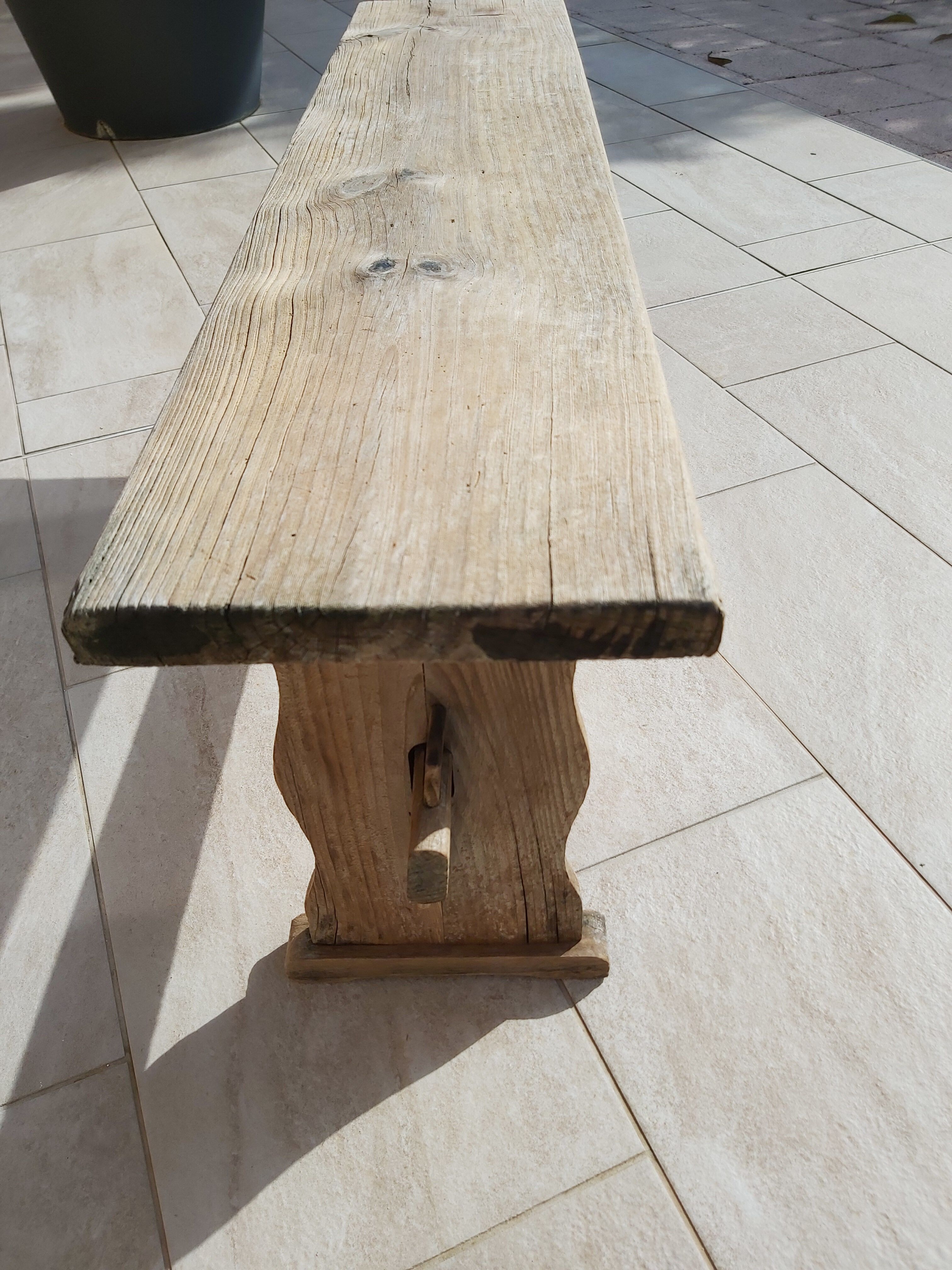 Rough wood bench 113 cm