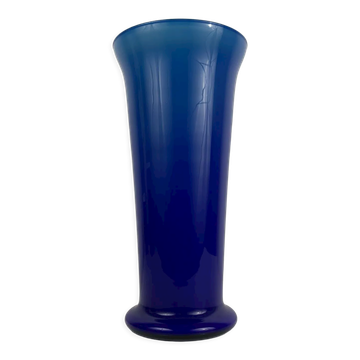 Large opaline vase Scandinavian style gradient of blue