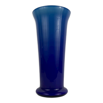 Large opaline vase Scandinavian style gradient of blue